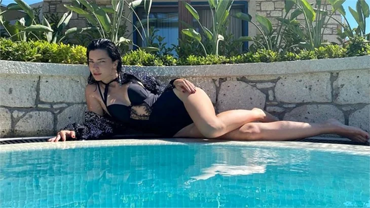 Merve Boluğur: "Popo kıvrımlarımı önemsiyorum!"