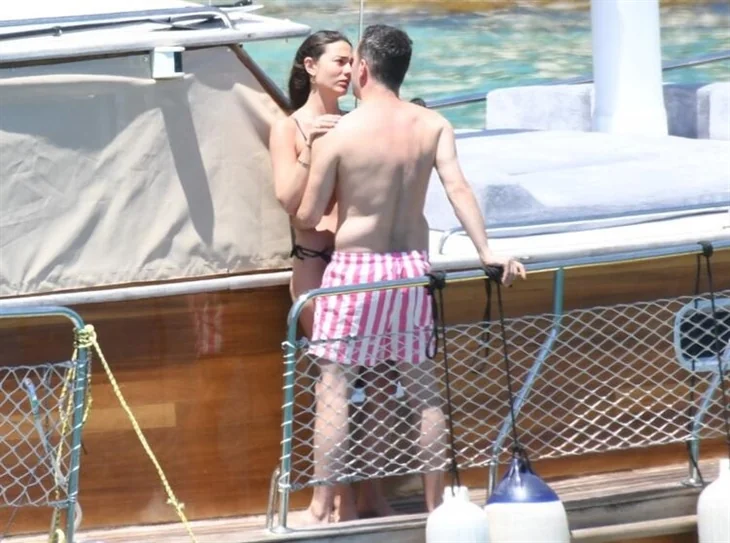 Demet Özdemir ve Oğuzhan Koç'un aşk teknesi!
