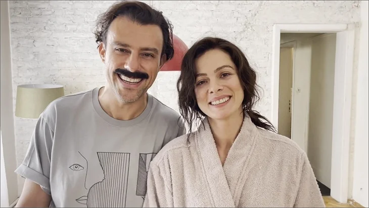 Özge Özpirinçci ve Salih Bademci hangi dizide buluştu?