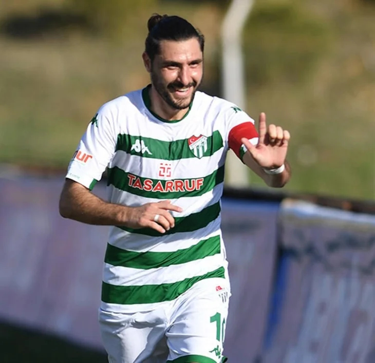 Özer Hurmacı, Bodrum'da aşka geldi