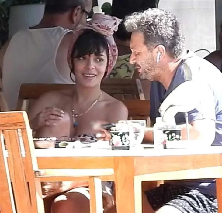 Selin Şekerci ile İbrahim Selim baş başa tatile çıktı