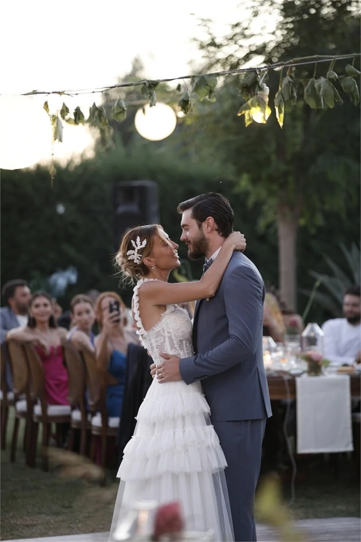 İsmail Ege Şaşmaz ve Hande Ünal da dünyaevine girdi!