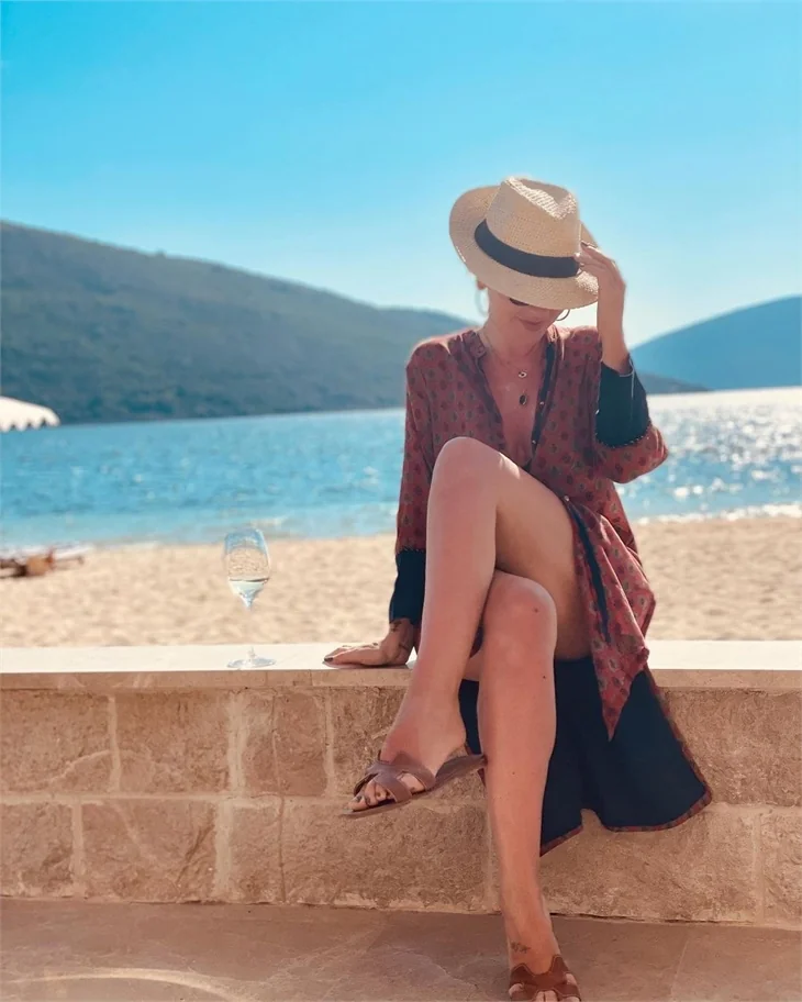 Hadise'den tatil pozları...
