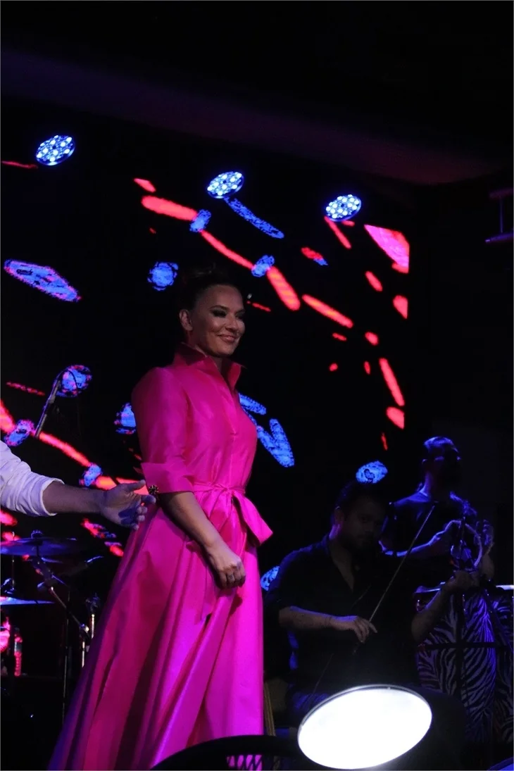 Demet Akalın: "Seda Abla'ya kırgınım ama benim nikah şahidimdi, saygım var"
