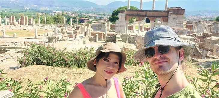 Tatilde görüntülenen Aydilge: "Vücudumu değil, aklımı güneşlendiriyorum"