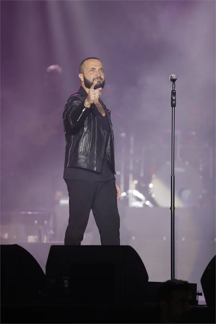 Berkay'dan 'Ele İnat' şarkılar...