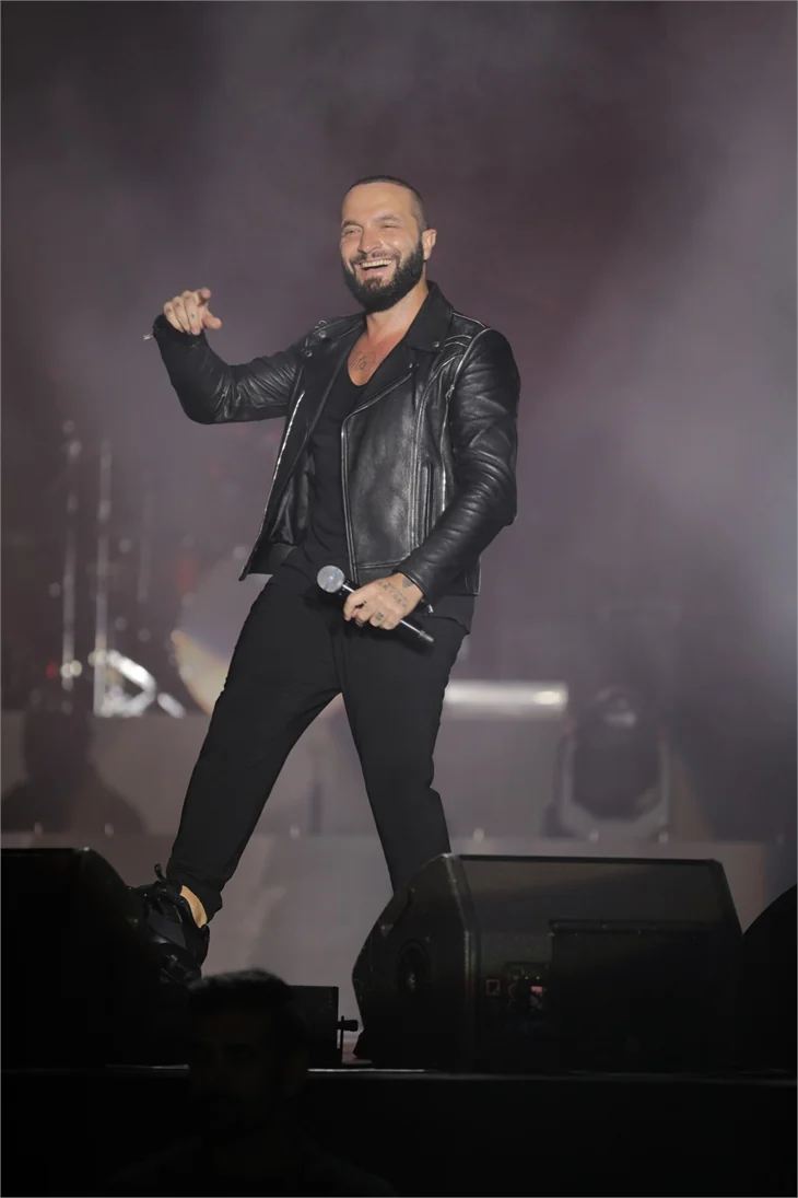 Berkay'dan 'Ele İnat' şarkılar...