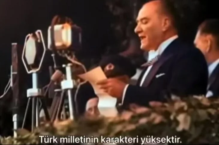 Ünlü isimlerden 30 Ağustos Zafer Bayramı paylaşımları