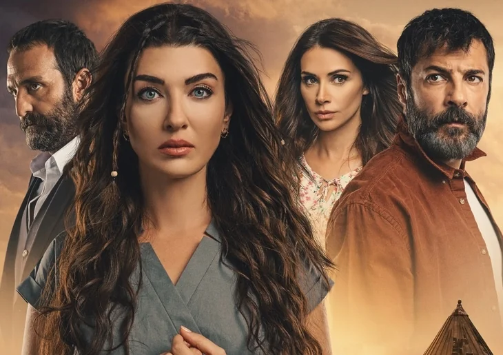 Uzak Şehrin Masalı'nın afişi yayınlandı!