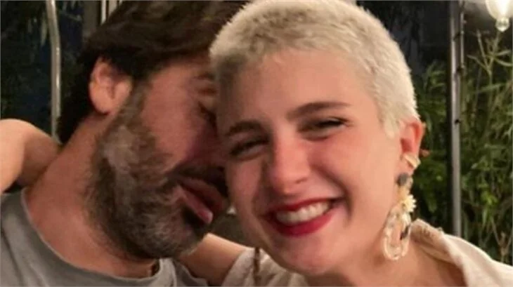 Naz Çağla Irmak ile Sarp Levendoğlu aşk yaşıyor