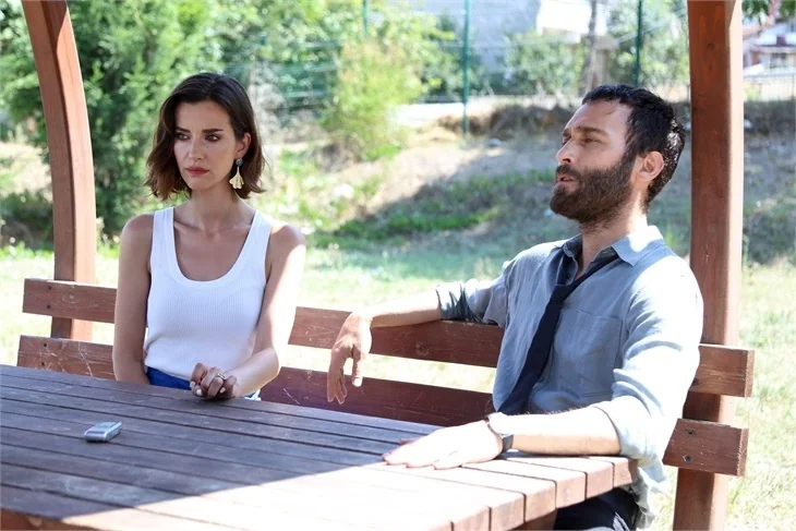 'Baş Belası'nda kıskançlık krizi