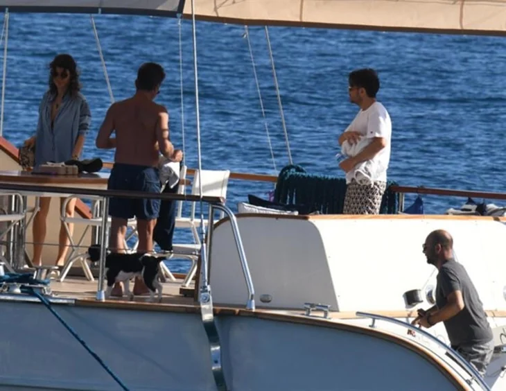 Kenan Doğulu ve Beren Saat aşka geldi
