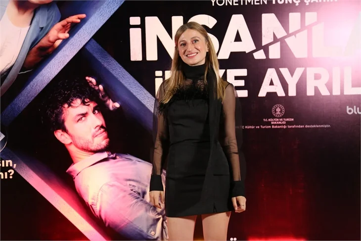 ‘İnsanlar İkiye Ayrılır’ın galasına ünlü akını!