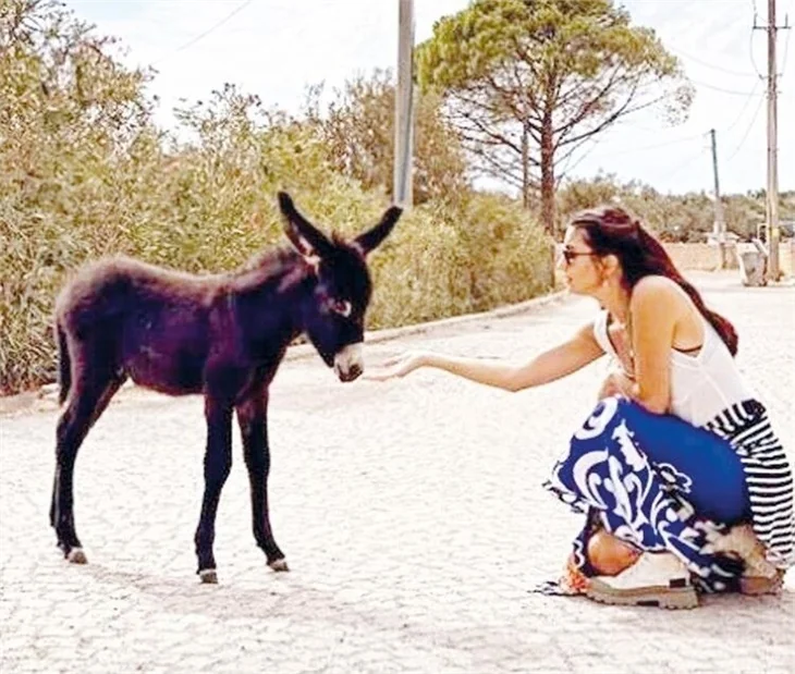 Tuba Büyüküstün: Her sabah uyandırıyor!