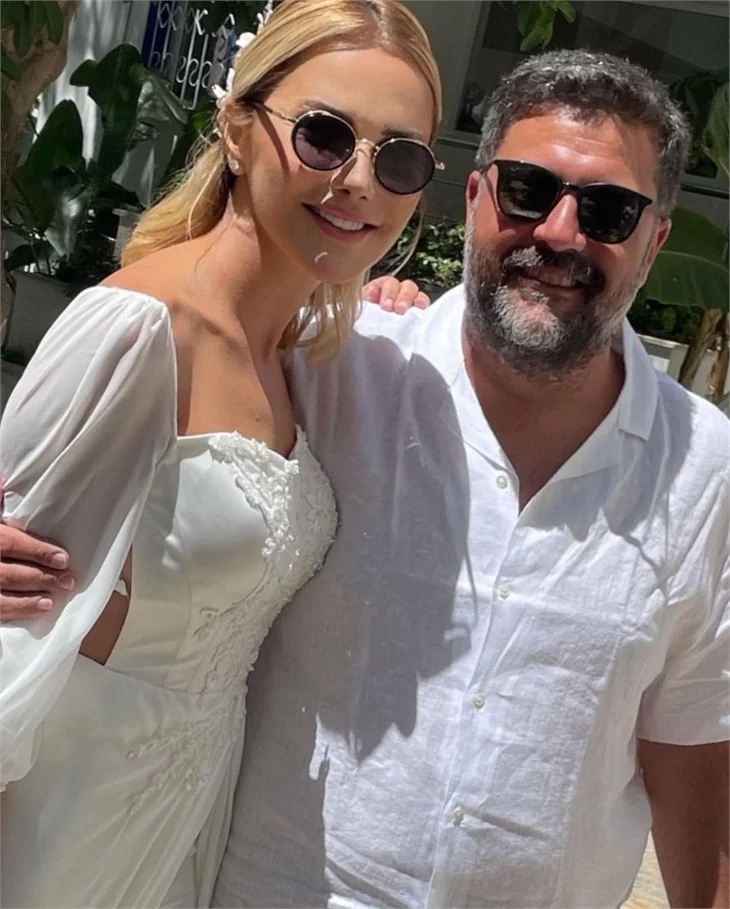 Ece Erken ile Şafak Mahmutyazıcıoğlu arasında neler oluyor?