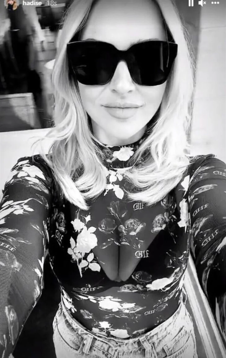 Hadise transparan tarzıyla olay oldu!