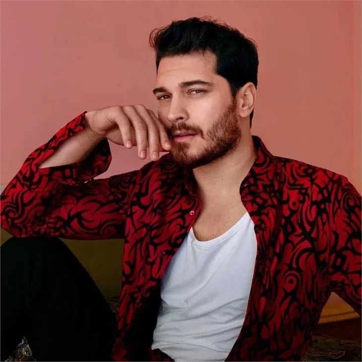Çağatay Ulusoy'a rekor ücret!