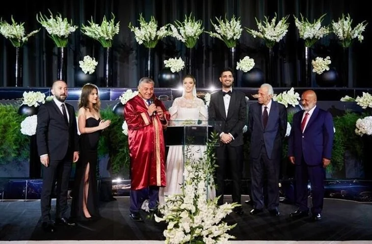 İdo Tatlıses ile Yasemin Şefkatli'nin düğününün perde arkasında neler yaşandı?
