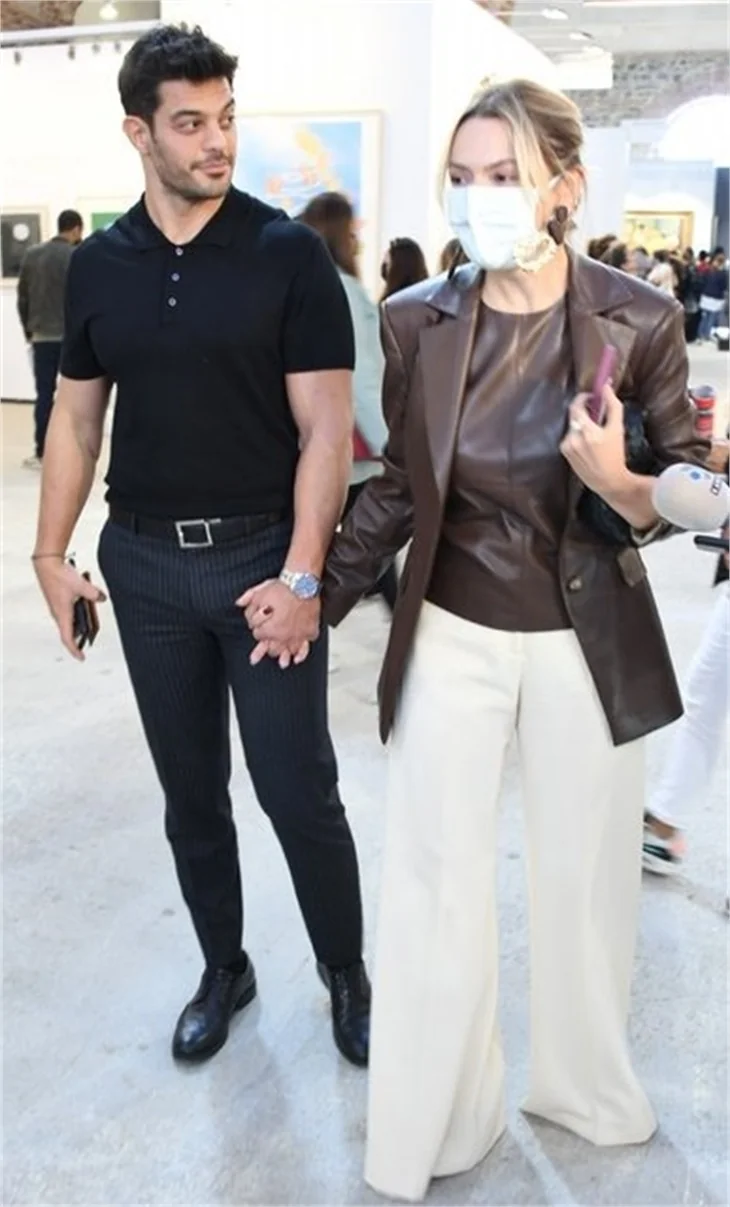 Hadise ile Mehmet Dinçerler el ele görüntülendi!