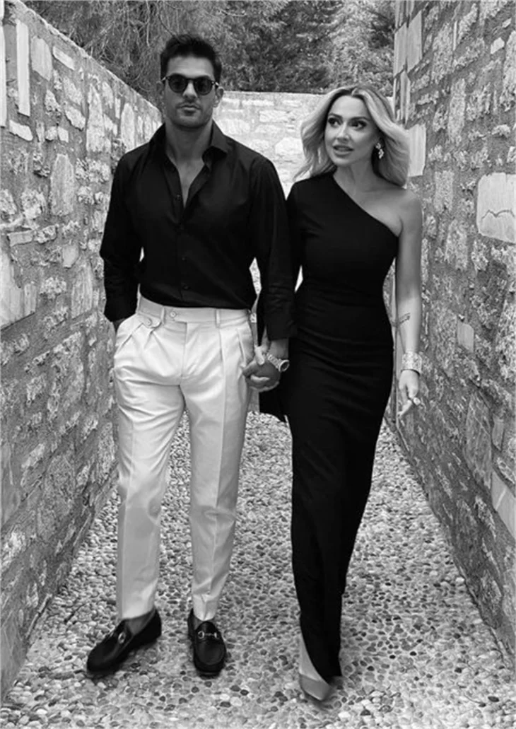 Hadise ile Mehmet Dinçerler el ele görüntülendi!