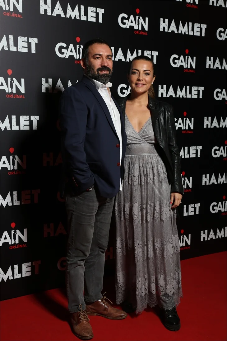 “Hamlet”in galasına yıldız yağdı!