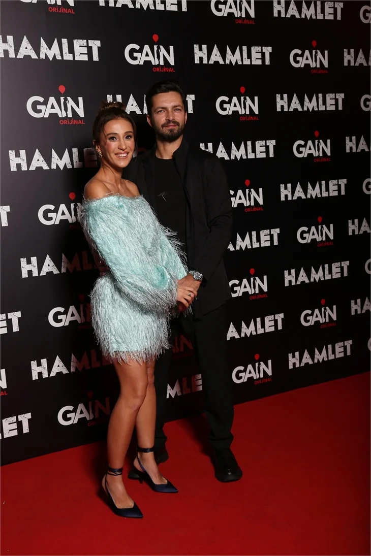 “Hamlet”in galasına yıldız yağdı!