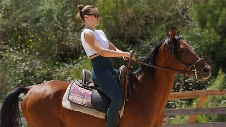 Gizem Karaca yeni rolü için 3 ay eğitim aldı