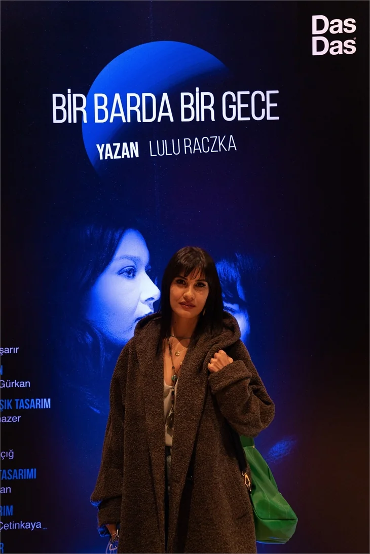 Bir Barda Bir Gece'nin galası yapıldı!