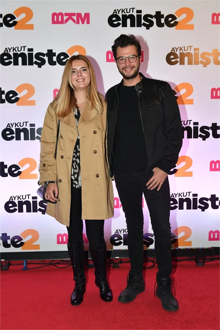 'Aykut Enişte 2'nin galası yapıldı!