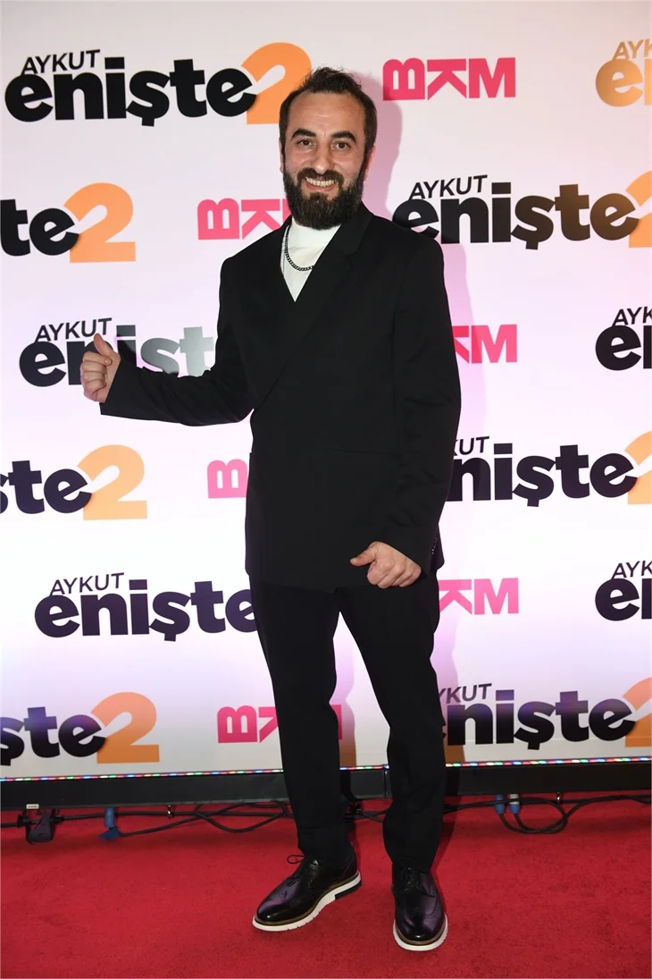 'Aykut Enişte 2'nin galası yapıldı!