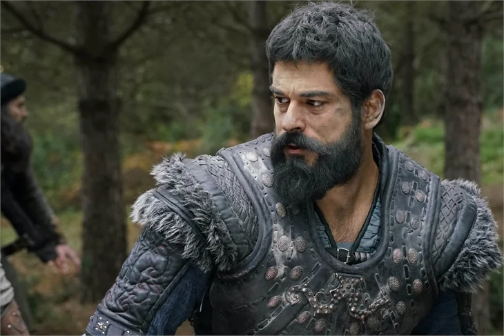 'Kuruluş Osman'da dört koldan kuşatma