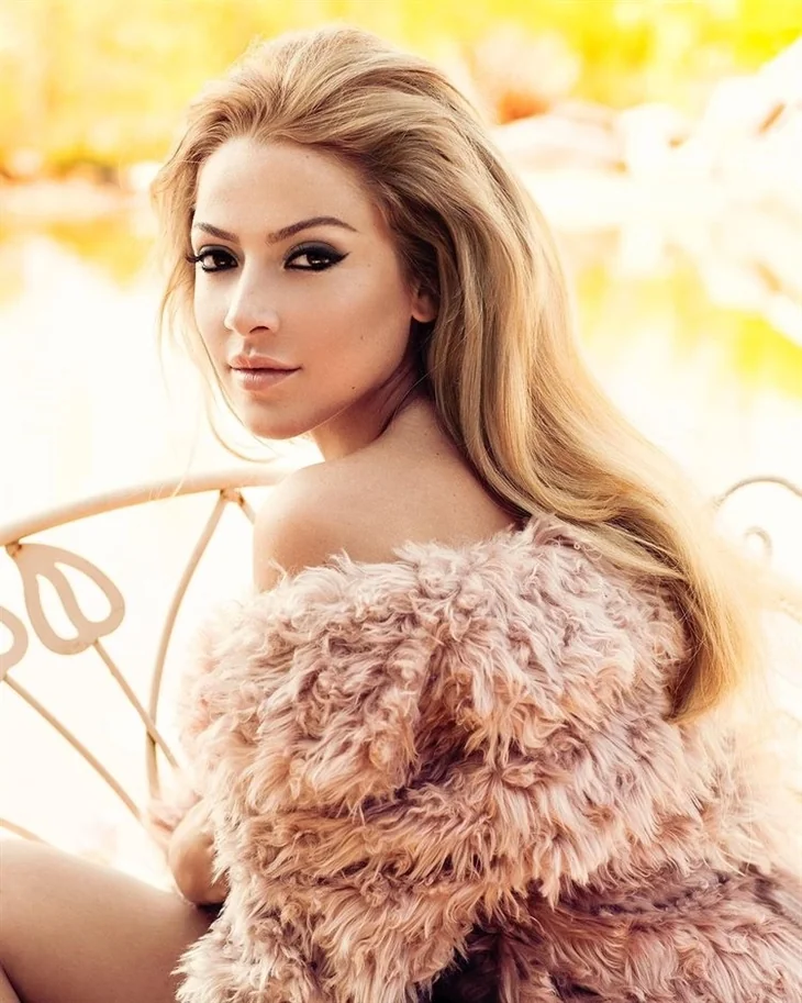 Hadise'den yeni paylaşım!