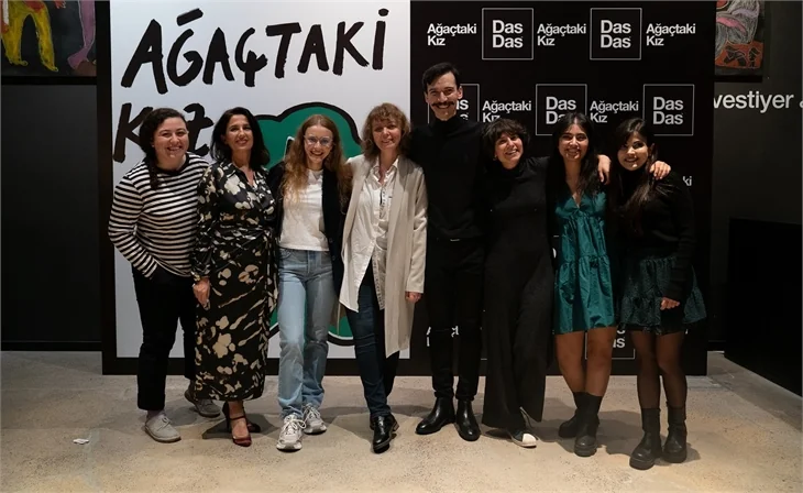 ‘Ağaçtaki Kız’ın galasına ünlü akını!