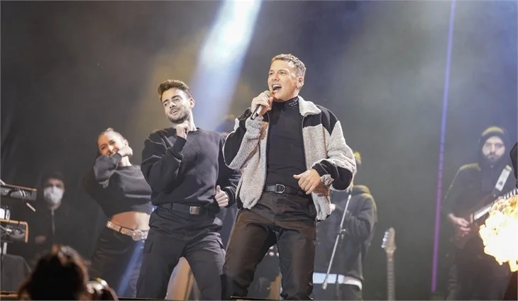 Edis 0 derecede 5 bin kişiye konser verdi!