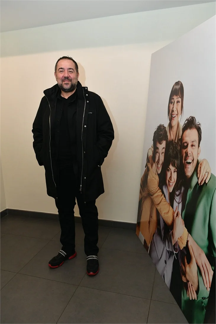 "Aydınlıkevler" galasına ünlü akını