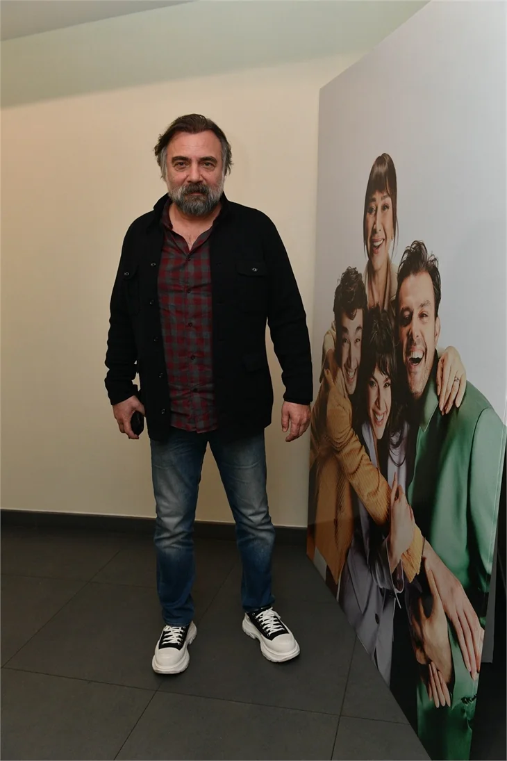 "Aydınlıkevler" galasına ünlü akını