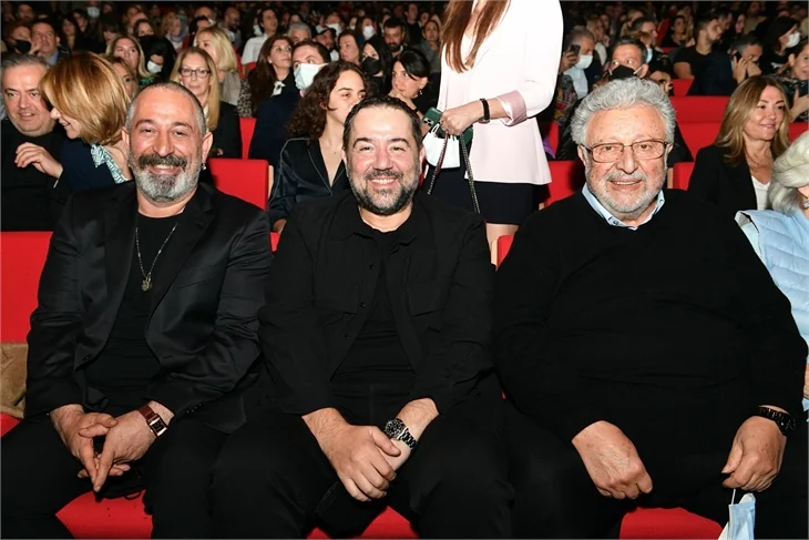 "Aydınlıkevler" galasına ünlü akını