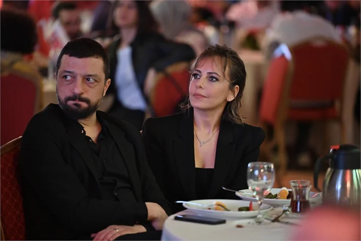 'Kasaba Doktoru'nun galası yapıldı!