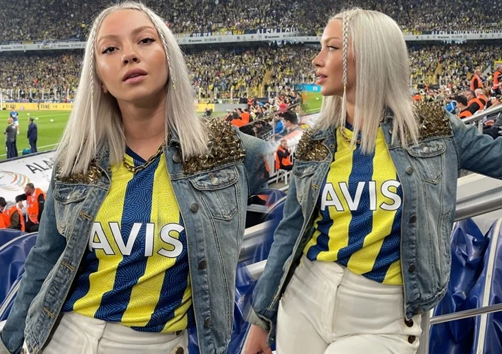 Ece Seçkin derbi galibiyetinin ardından Kadıköy'de üçlü çektirdi!