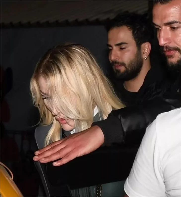 Seda Sayan ve Çağlar Ökten’in olaylı kaçışı!