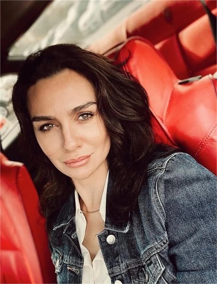 Birce Akalay: Aşk sorularına geriliyorum