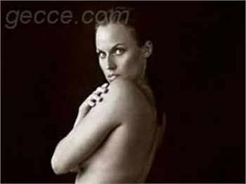 AMANDA BEARD