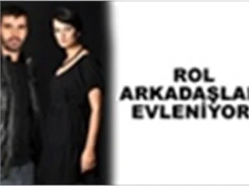 HADİSE’DEN AYRILDI ATİYE’YLE ÇALIŞIYOR