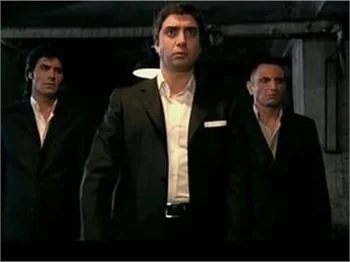 KURTLAR VADİYE İNİYOR!
