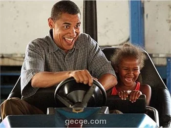 Obama çifti evlilik yıldönümlerini kutladılar!