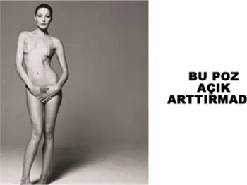 CARLA'NIN BU POZU AÇIK ARTTIRMADA
