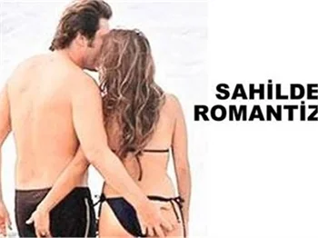 SAHİLDE ROMANTİZM