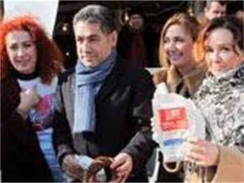 AYSEL GÜREL SİMİTLE ANILDI