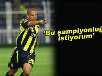 ALEX TAKIM ARKADAŞLARINA SESLENDİ