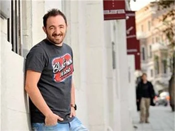 AÇIKBAŞ: 'ASUMAN EŞOFMAN ALTIMI VERSİN'